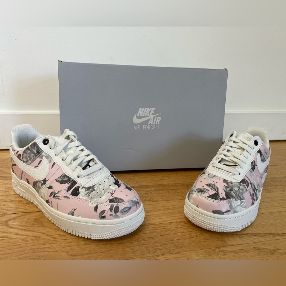 Nike Women’s Air Force 1 ‘Low Floral Rose’
